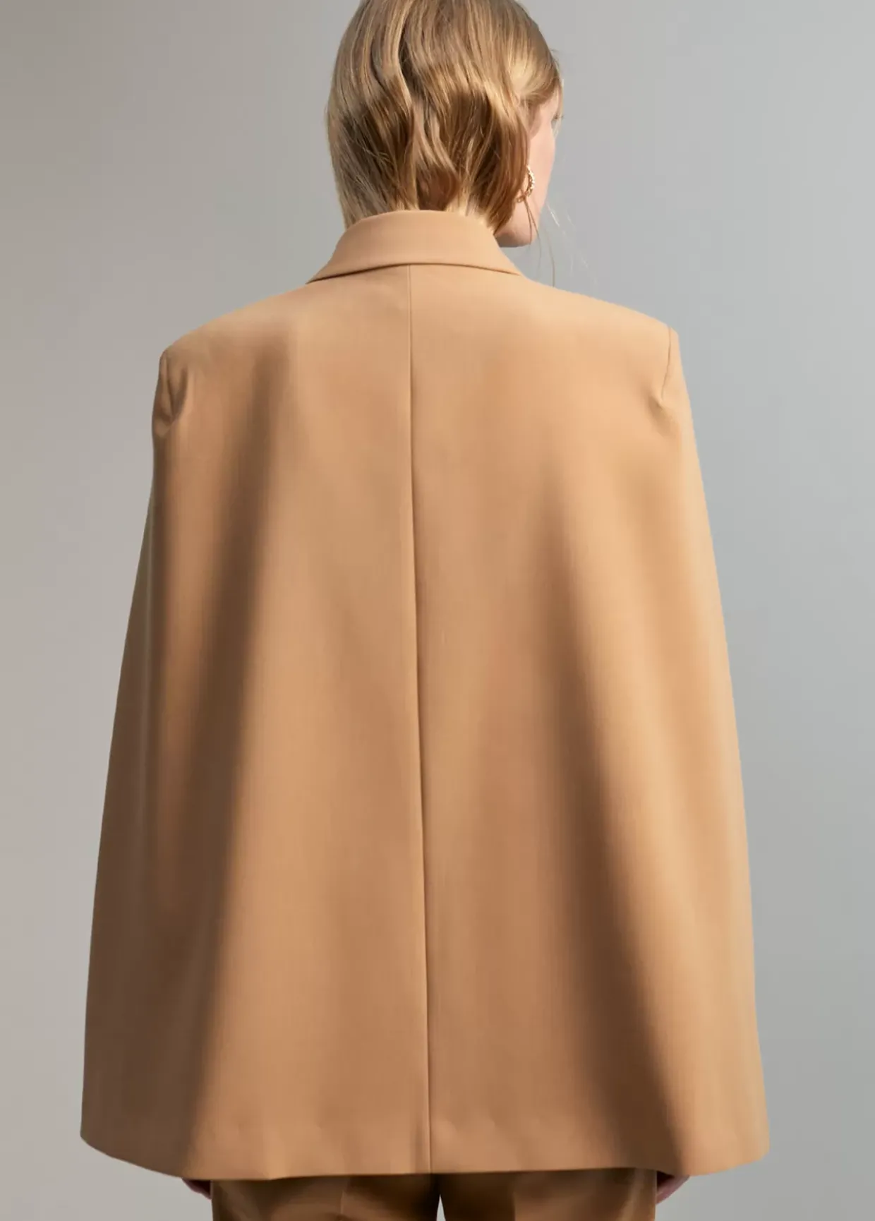 Blazer tipo capa