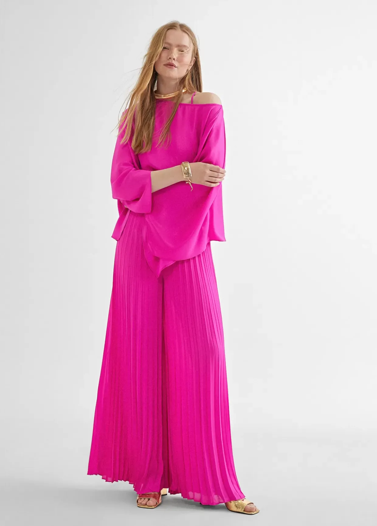 Blusa/capa satinada