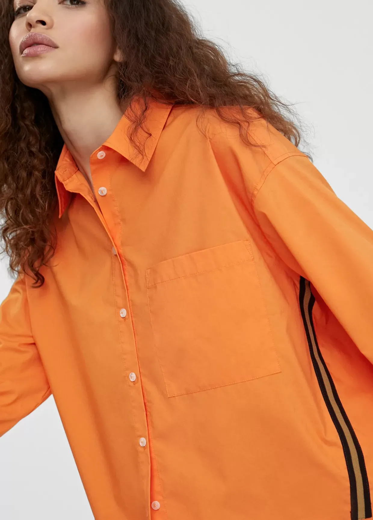 Camisa básica de algodón