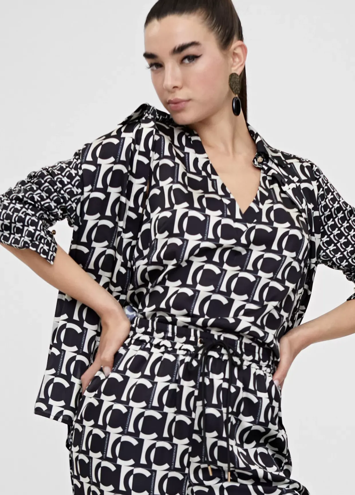 Camisa fluida monograma
