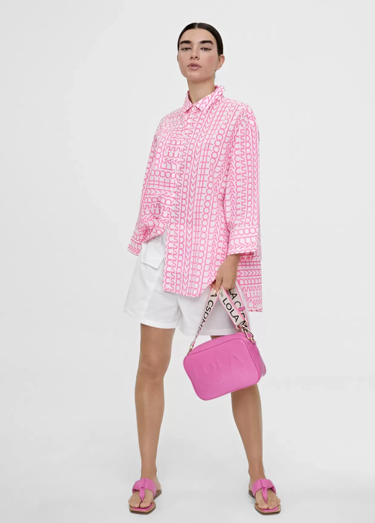 Camisa logomanía