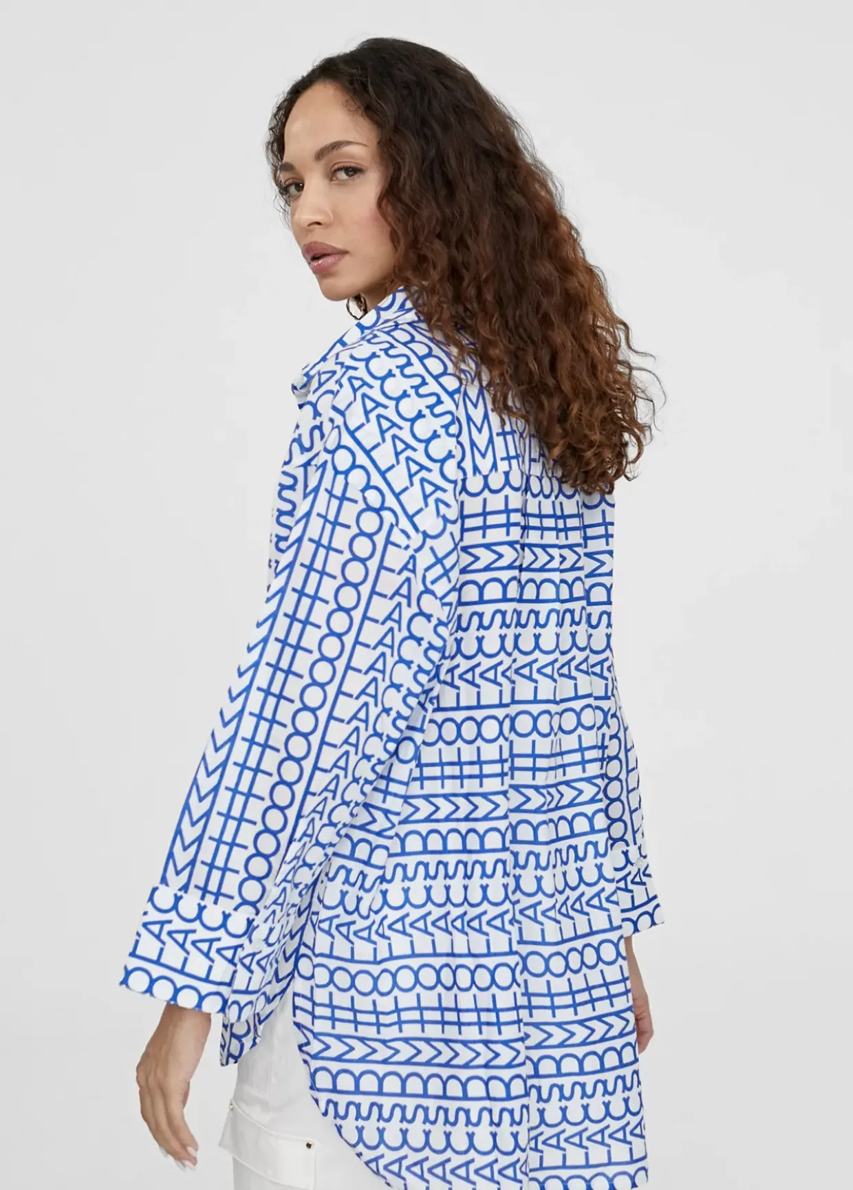 Camisa logomania