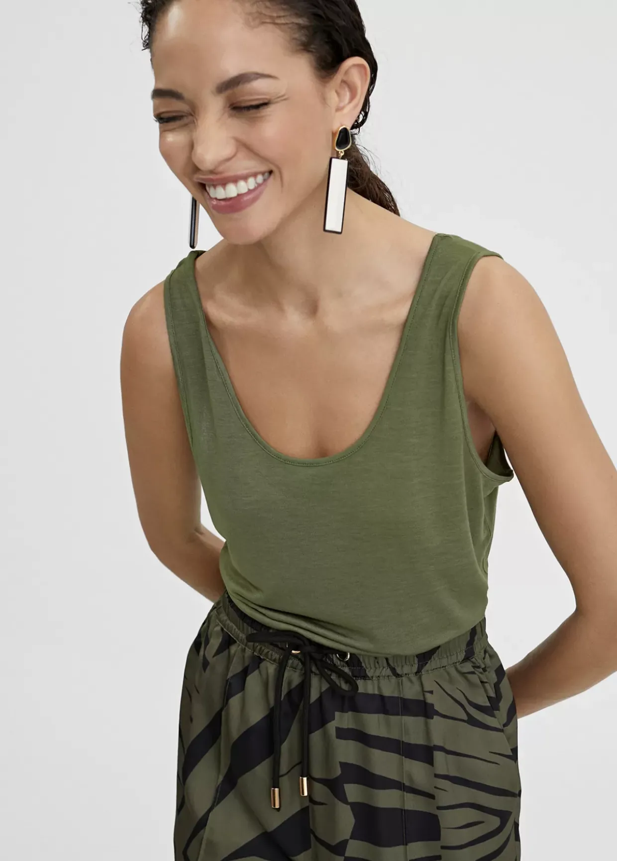 Camiseta lisa de tirantes