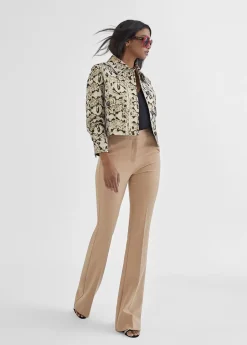 Chaqueta corta animal print