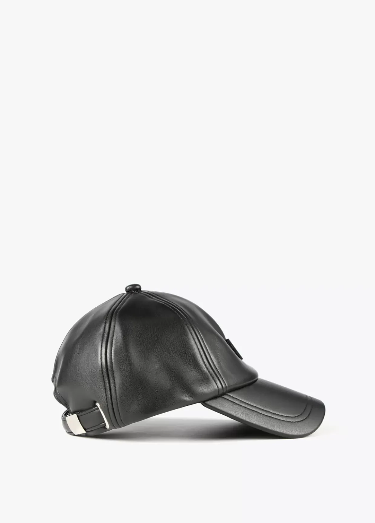 Gorra efecto piel