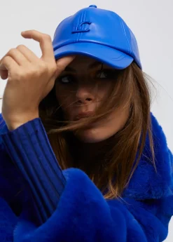 Gorra efecto piel
