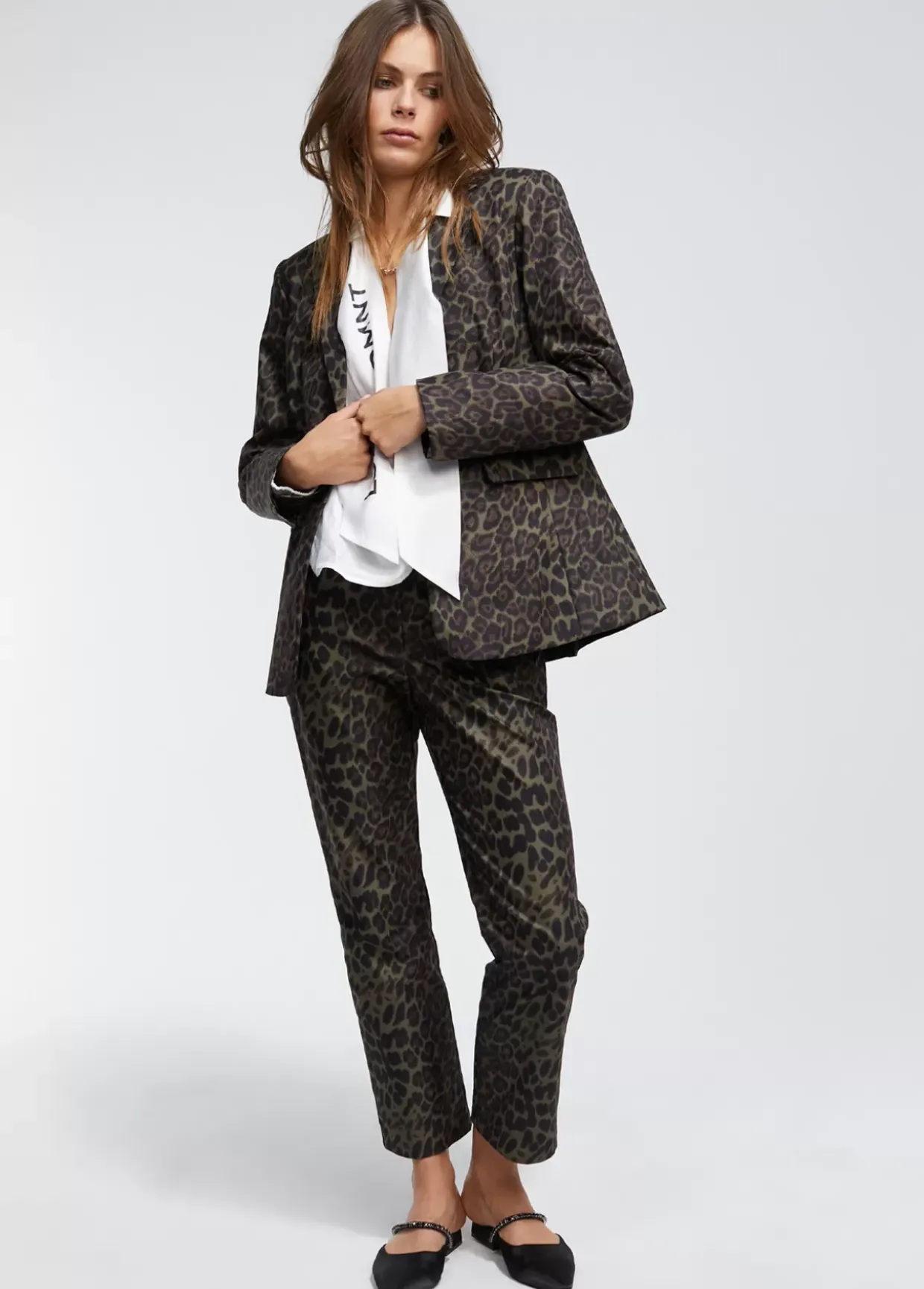 Pantalón animal print