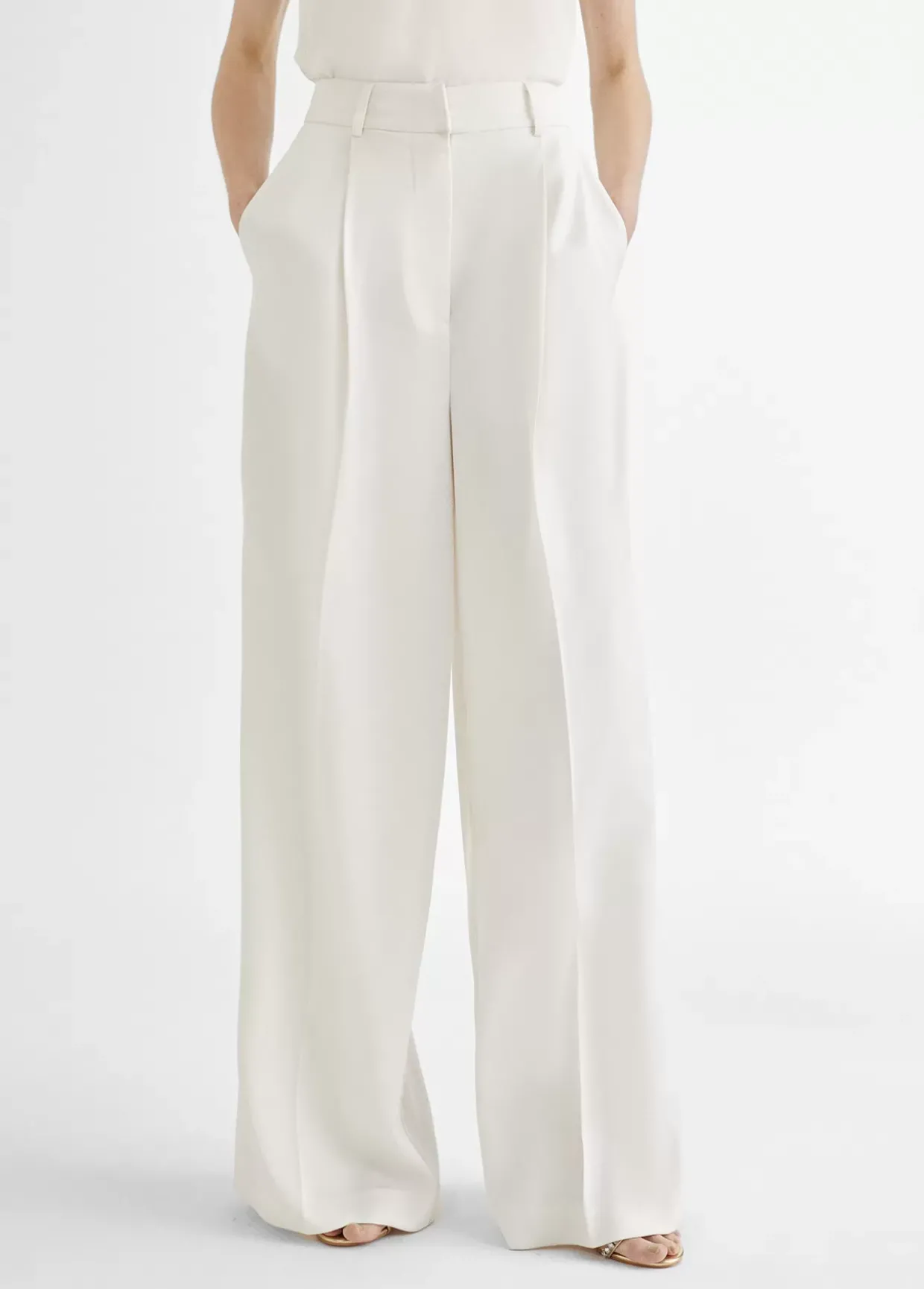 Pantalón pinzas fluido