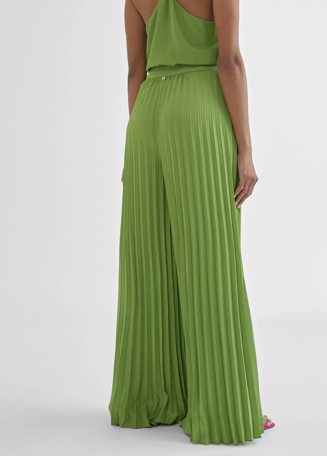 Pantalón plisado