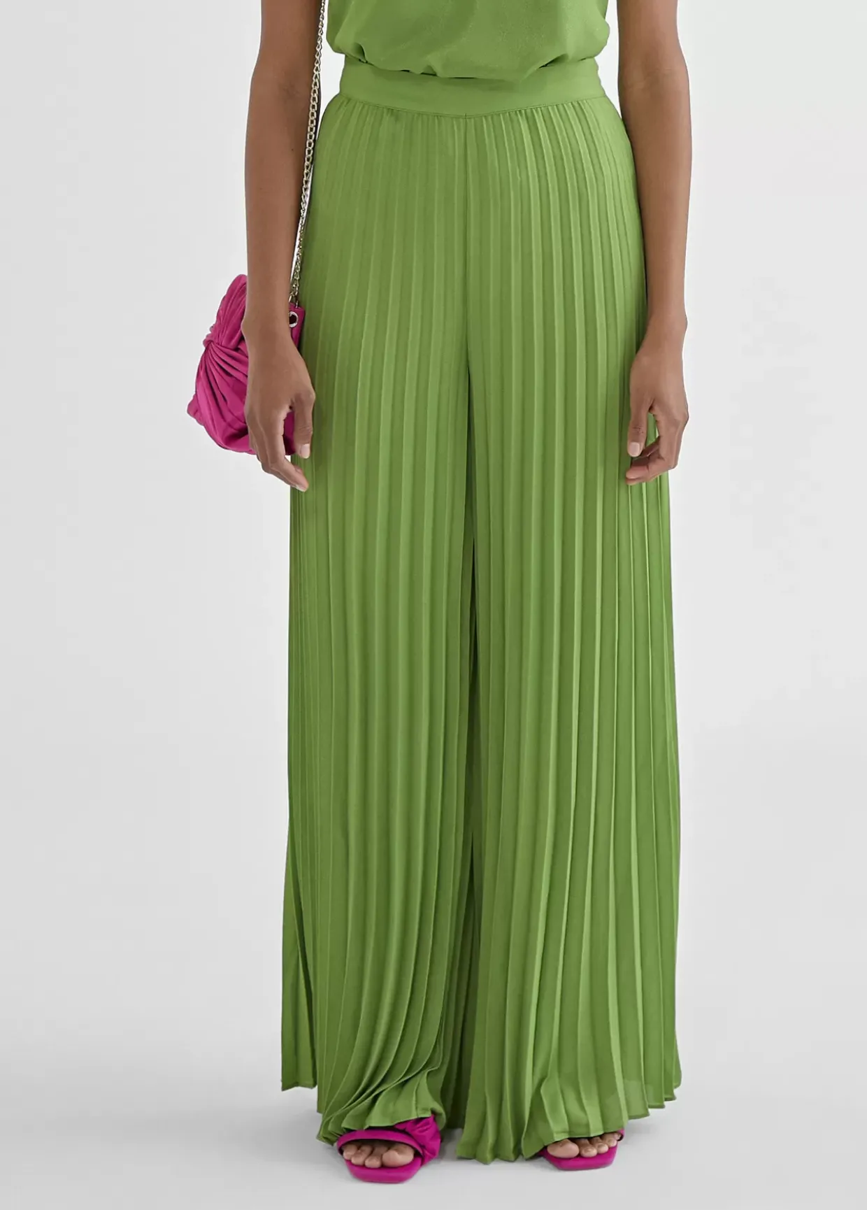 Pantalón plisado