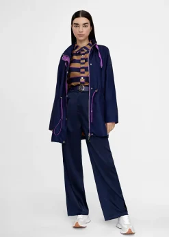 Parka con capucha
