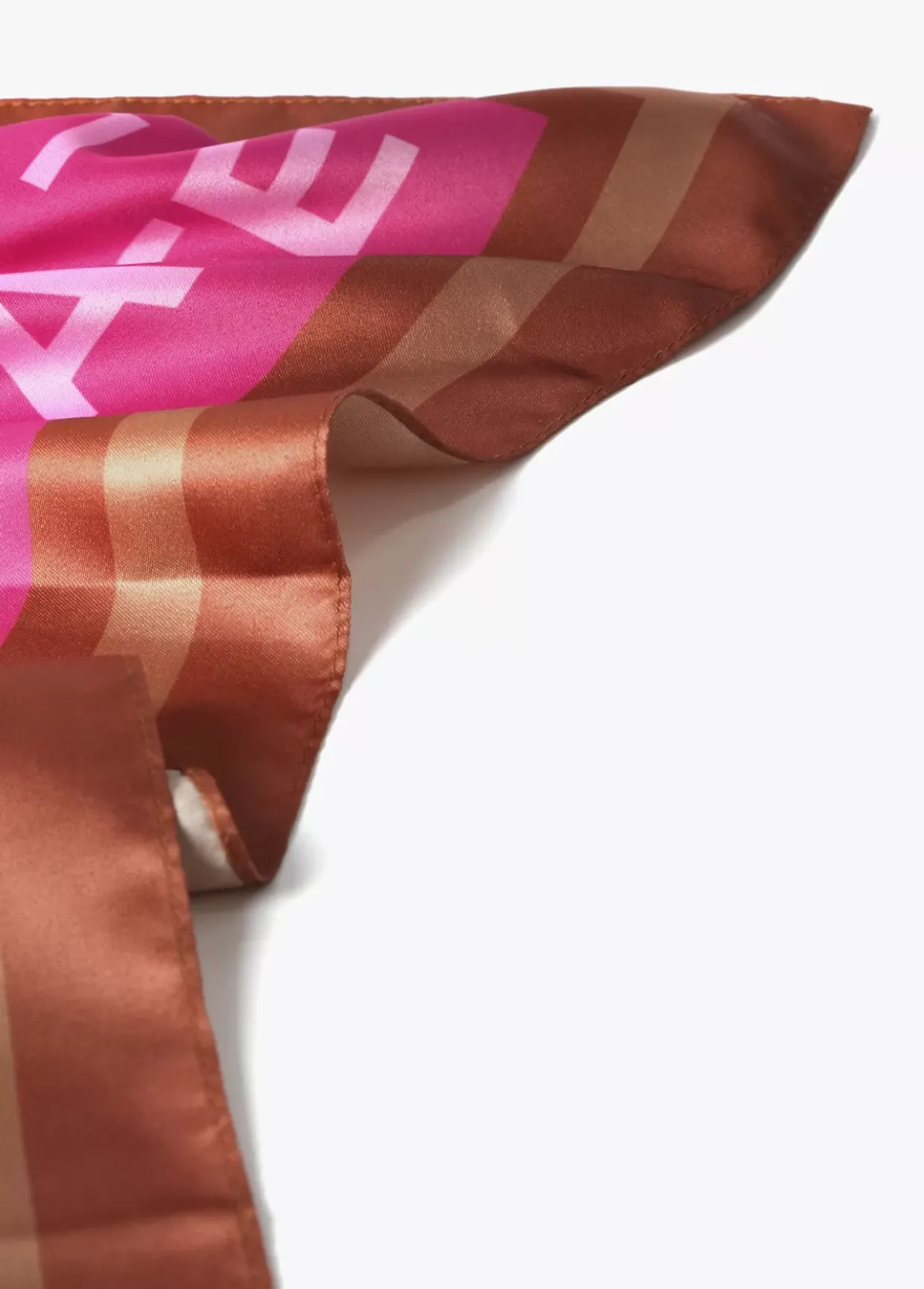 Pañuelo satinado estampado