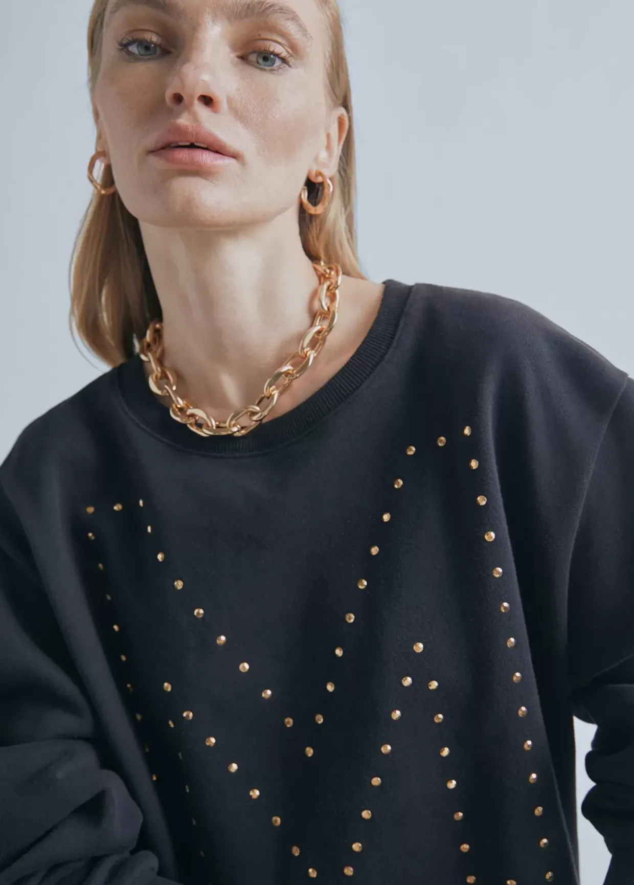 Sudadera M detalle strass | Ropa | Lola Casademunt