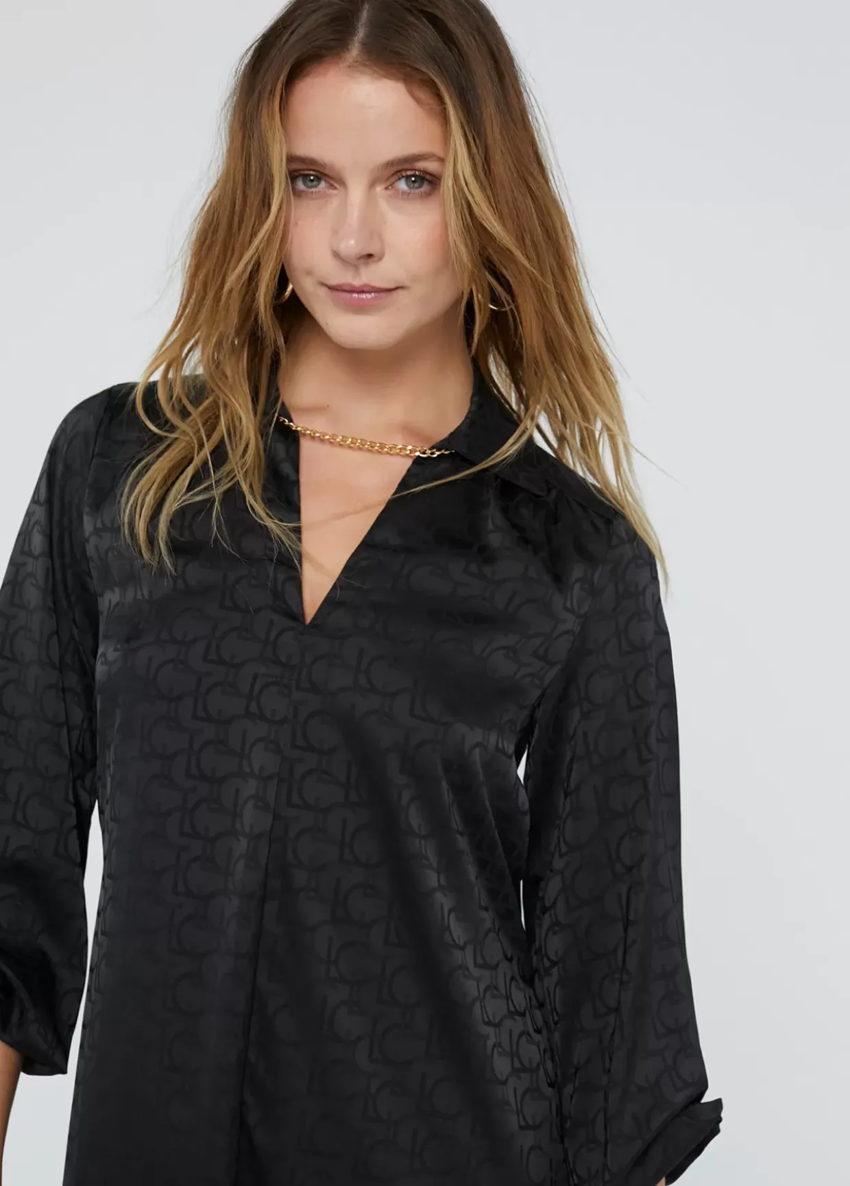 Vestido estampado logo